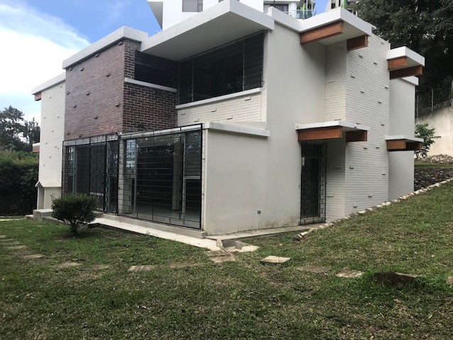 Casa / Oficina en Renta en zona 15 VH2