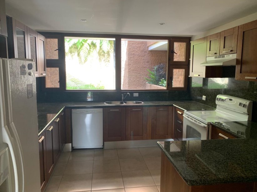 Apartamento en alquiler en La Cañada