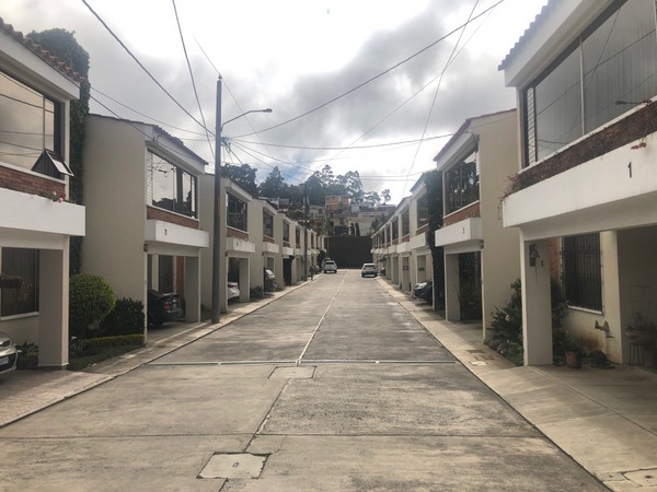 Townhouse en venta Santa Barbara III CES