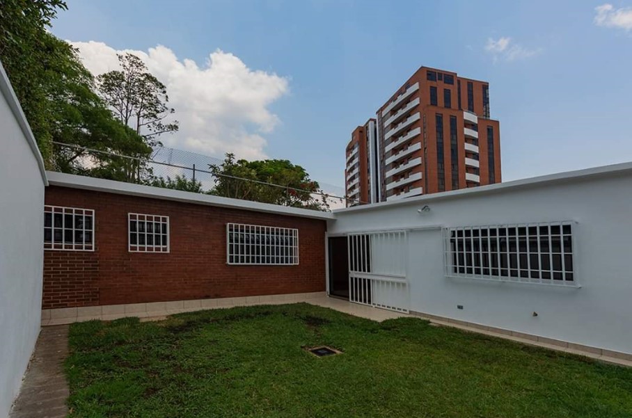 Casa en alquiler en zona 15, VH1