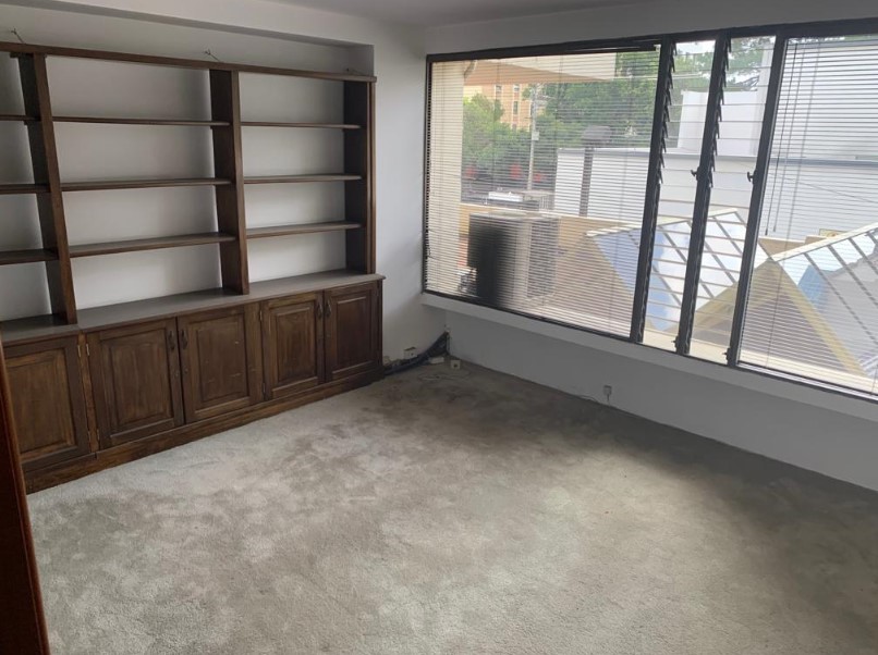 Oficina | Venta | Zona 10 | Santa Clara II