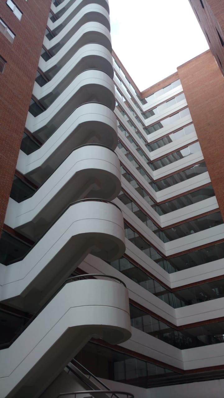 Apartamento | Alquiler | Zona 10 | Jardines del Acueducto