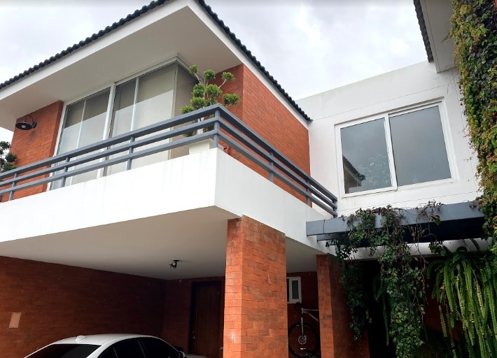 Casa en Venta La Ensenada de San Isidro Zona 16