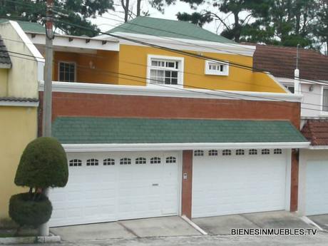 CASA EN VENTA EN CONDOMINIO MANANTIALES, SAN JOSE PINULA