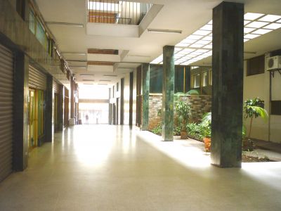 LOCALES COMERCIALES EN ZONA 1