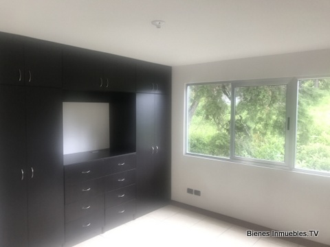 Apartamento en renta Bosques de Euskadi zona 16