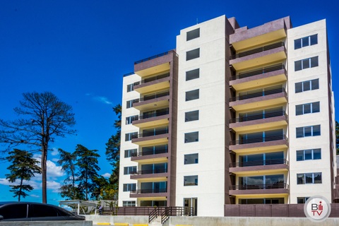 Apartamento en renta de 3 habitaciones zona 16