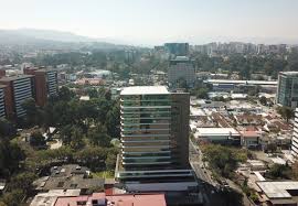 Oficina en alquiler zona 10
