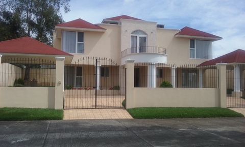 Preciosa Casa en Real del Campo km 25.5