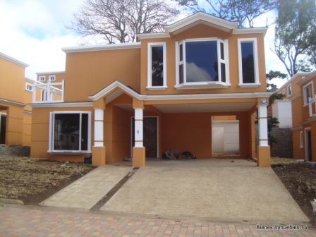 Casa en venta en Villas de San Martin, km 30 Carretera a El Salvador