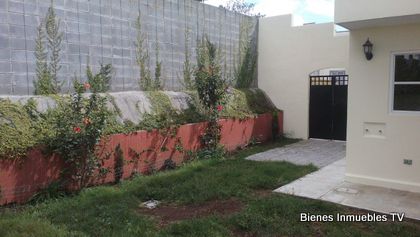 Casa en venta en Villa Capri