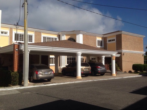 Casa Condominio Santa Clara