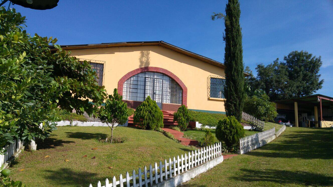 Granja en venta Amatitlan